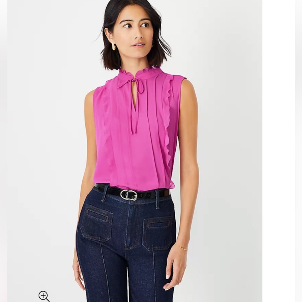 Ann Taylor pink ruffle pintucked popover shell sleeveless top blouse sz small